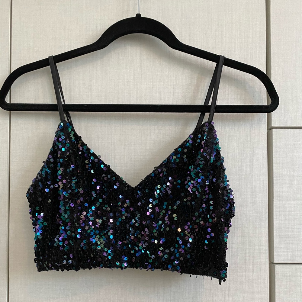 Forever 21 black sequin crop top worn once small